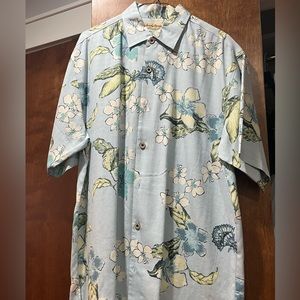 Tommy Bahama Hawaiian Button Down!